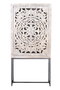 GINER Y COLOMER Vitrine en bois de manguier sculpté blanc vieilli et gris
